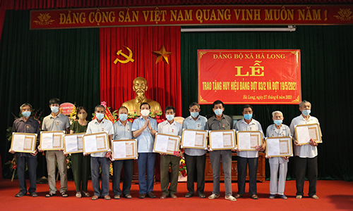 https://hatrung.thanhhoa.gov.vn/portal/Photos/2021-06/8fb7d29c5d8d5e1dIMG_0293.JPG