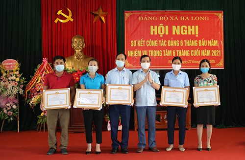 https://hatrung.thanhhoa.gov.vn/portal/Photos/2021-06/fd6055c09d7dfa4dIMG_0308.JPG