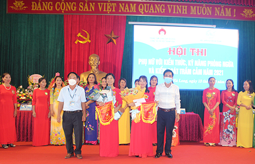 https://hatrung.thanhhoa.gov.vn/portal/Photos/2021-10/e15a60d9fda4d09dIMG_0068.JPG