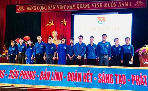 https://hatrung.thanhhoa.gov.vn/portal/Photos/2022-03/3a7fc3a8a2bbf9bdz3296903553089_2521dd6338405ec46e6ac346702f051b.jpg