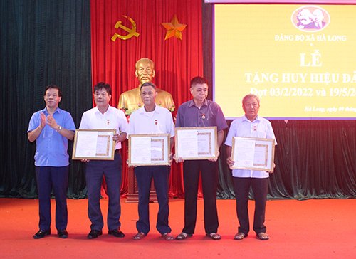 https://hatrung.thanhhoa.gov.vn/portal/Photos/2022-07/ce7cd865f095fd6dz3561434877521_6bd22dd98d649cb9702d251218c8520f.jpg