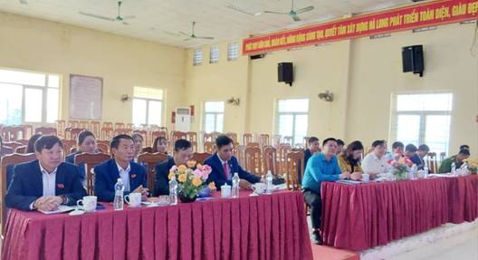 https://hatrung.thanhhoa.gov.vn/portal/Photos/2023-11/9875f5d5dd80ad3dz4902350839317_772610259a654d41a839189f03bb7de4.jpg