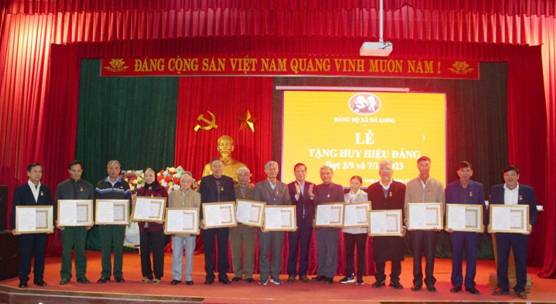 https://hatrung.thanhhoa.gov.vn/portal/Photos/2023-12/26ee8002deeea1adz5021382433688_eea12a6dc7f11c07ca145f78f031eaa7.jpg
