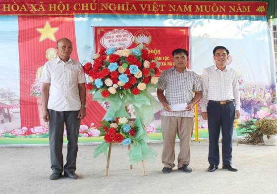 https://hatrung.thanhhoa.gov.vn/portal/Photos/2024-11/dcc3fd39729bc47dIMG_5853.JPG