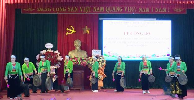 https://hatrung.thanhhoa.gov.vn/portal/Photos/2024-12/d9c6ee0fdd7a459dz6174444852989_e9581b07971726721ab658184037cbae.jpg