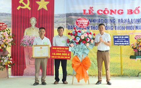 Lễ công bố thôn Khắc Dũng, xã Hà Long đạt chuẩn thôn NTM năm 2021